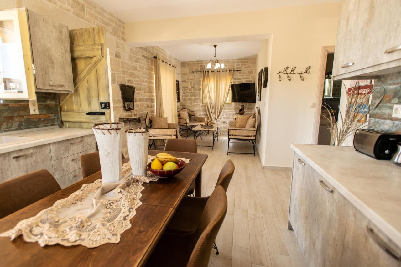 Villa Kornaros Kalamaki  Buitenkant foto
