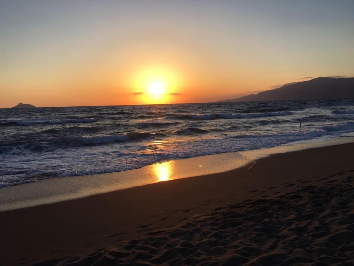 Villa Kornaros Kalamaki  Buitenkant foto